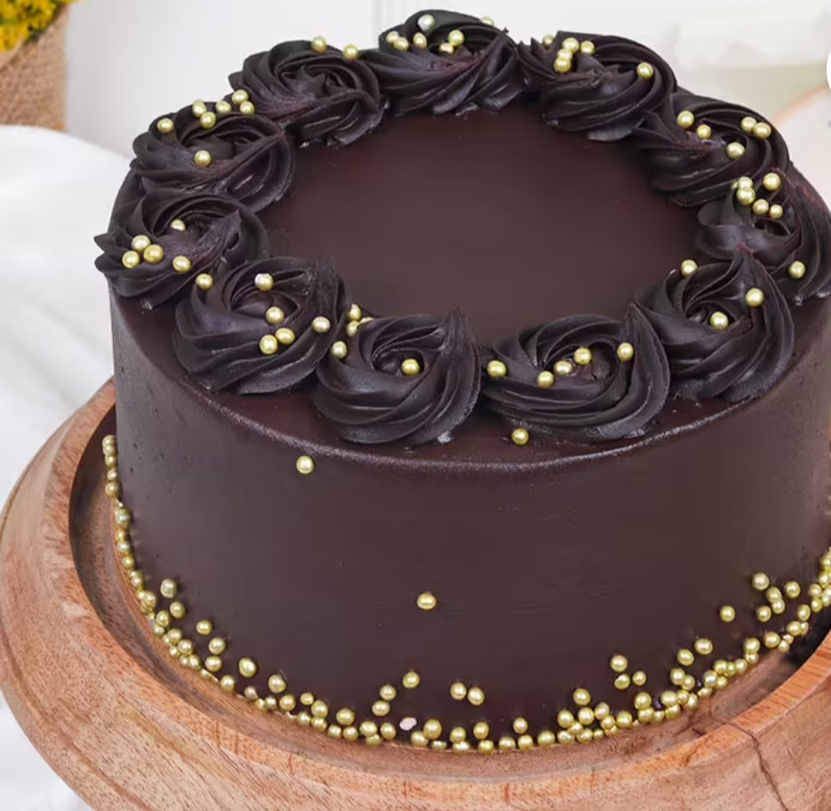 CHOCOLATE CAKE